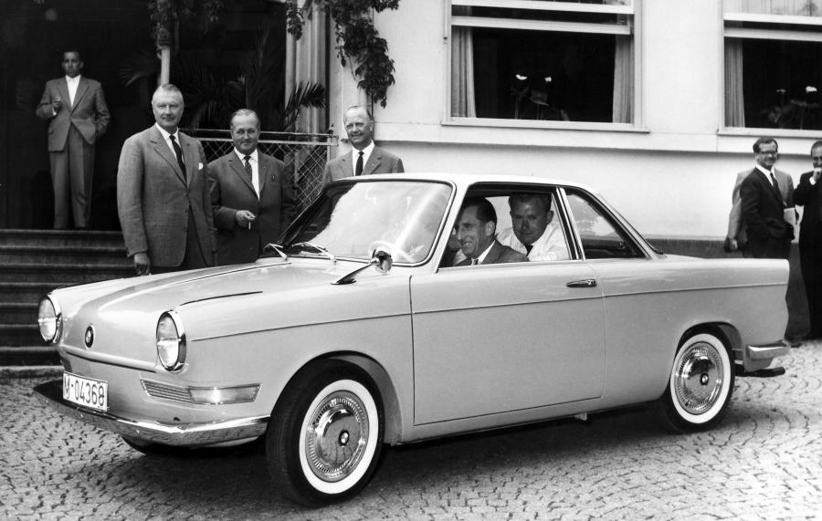  BMW 700 Coupe 1959 года  (фото 3 из 20)